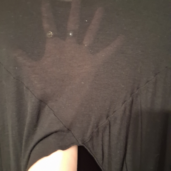 Simply Vera Vera Wang Black Long Sleeve Top with Subtle Pattern - Picture 4 of 8